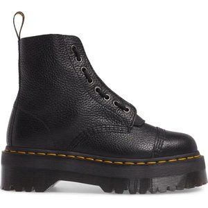 Dr. Martens Women's Sinclair Bootie. Sz: 6